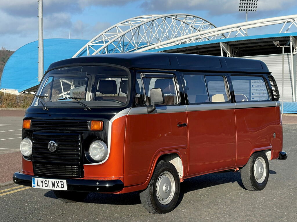 Volkswagen Transporter 1.4L T2 Camper Van LY61MXB Brown #2