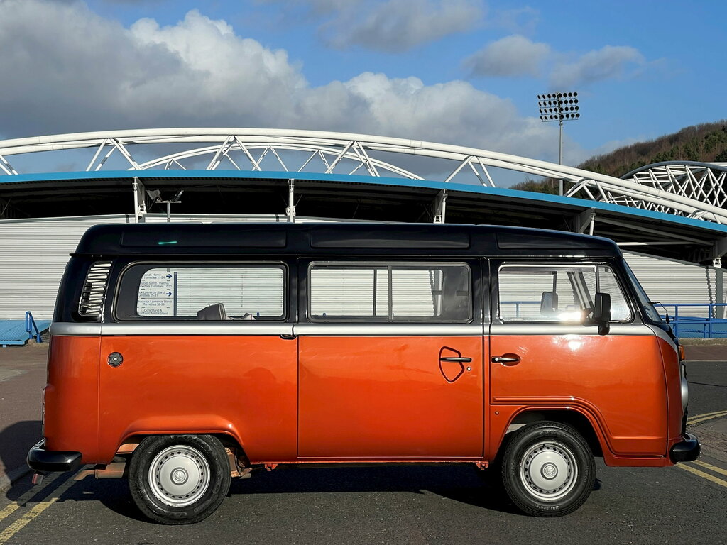 Volkswagen Transporter 1.4L T2 Camper Van LY61MXB Brown #6