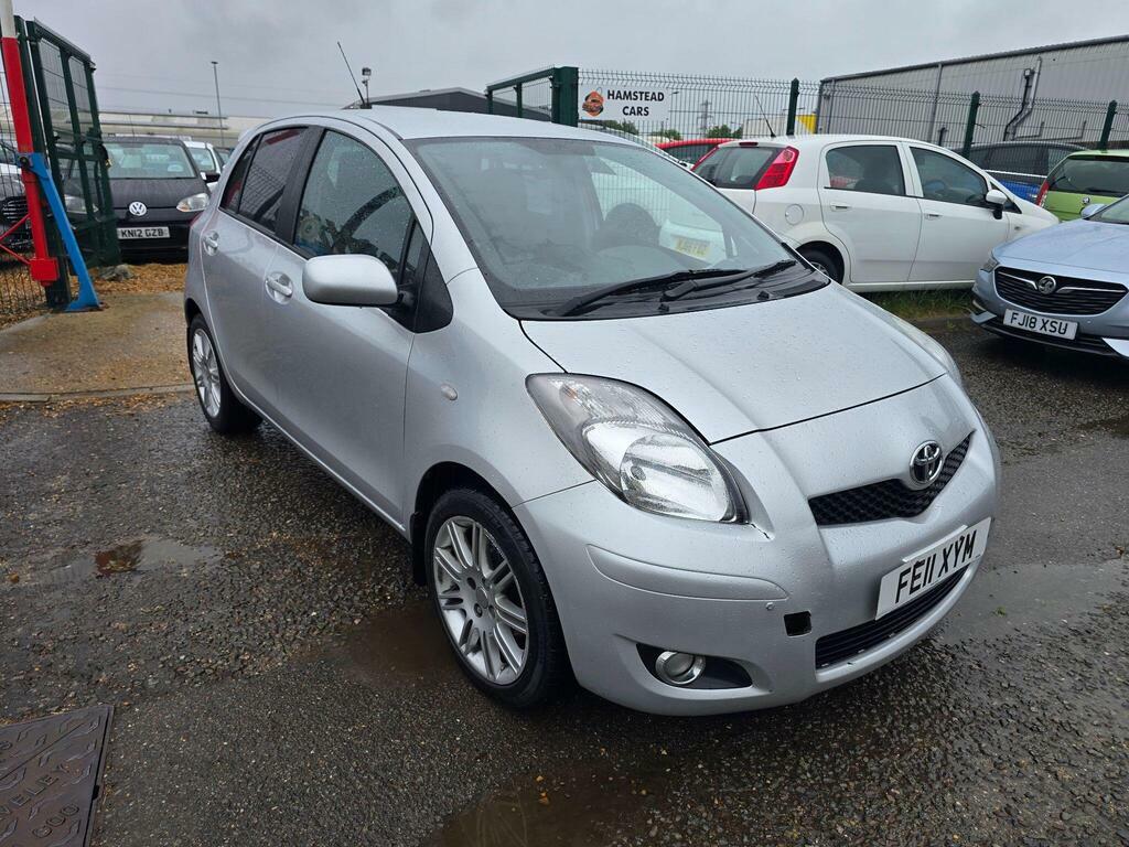 Toyota Yaris 1.33 Dual Vvt-i Sr Euro 5 S S Silver