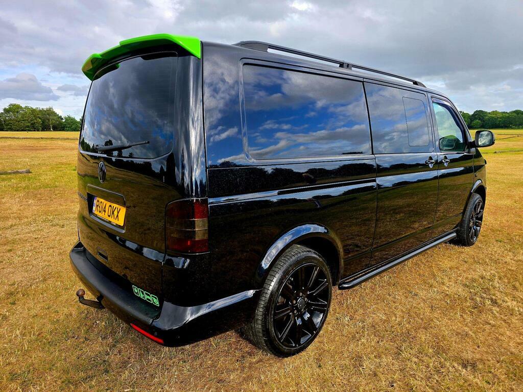 Volkswagen Transporter 2.0 Tdi T32 Highline Kombi L3 H1 RO14OKX Black #4