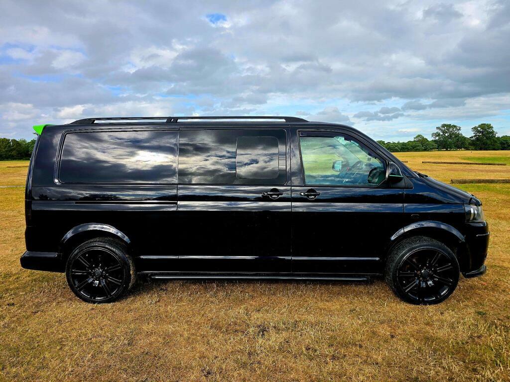 Volkswagen Transporter 2.0 Tdi T32 Highline Kombi L3 H1 RO14OKX Black #3