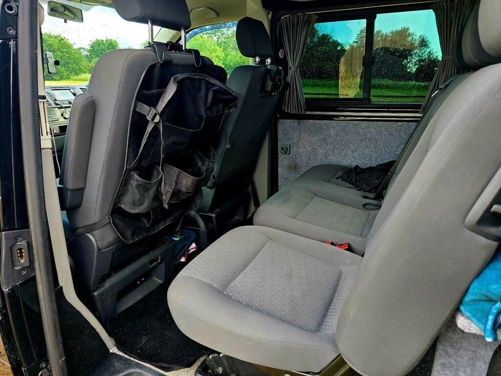 Volkswagen Transporter White #17