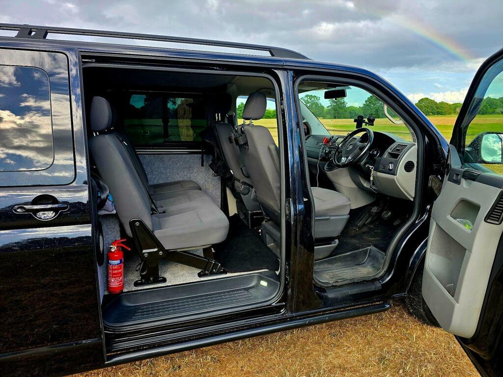 Volkswagen Transporter White #12