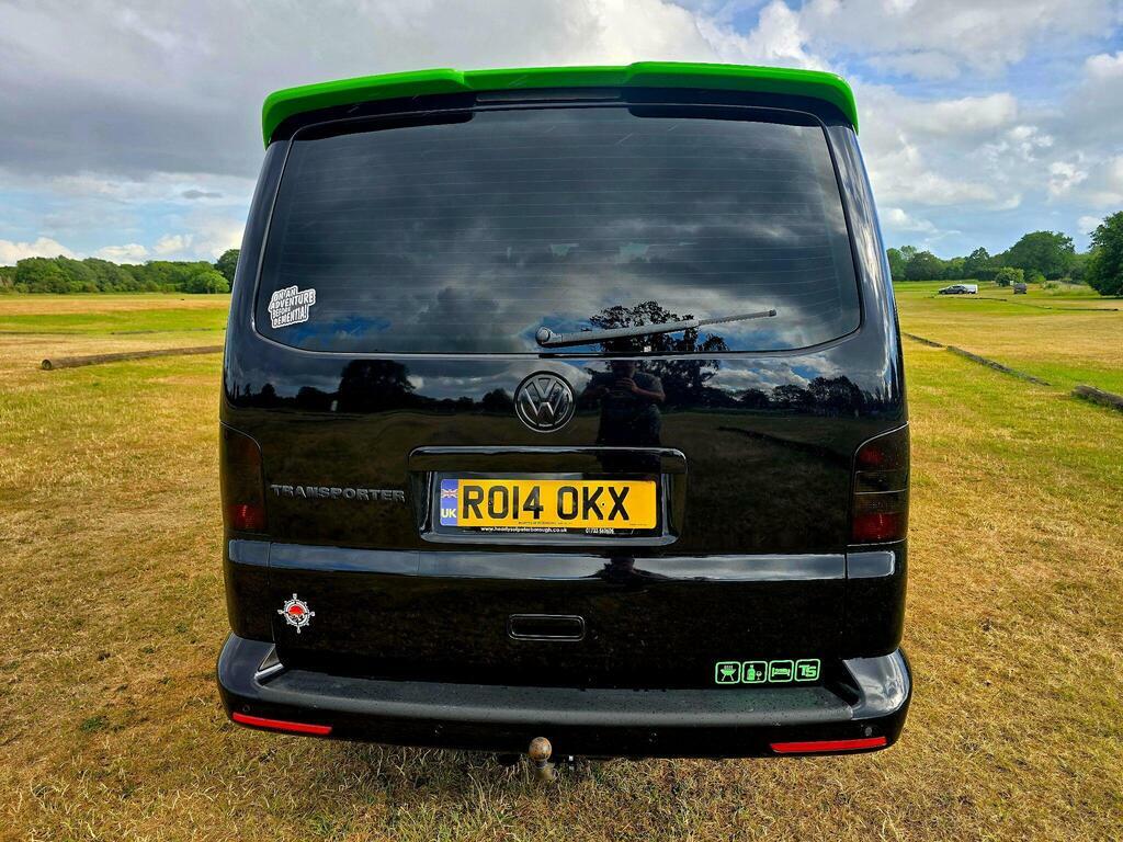 Volkswagen Transporter 2.0 Tdi T32 Highline Kombi L3 H1 RO14OKX Black #5