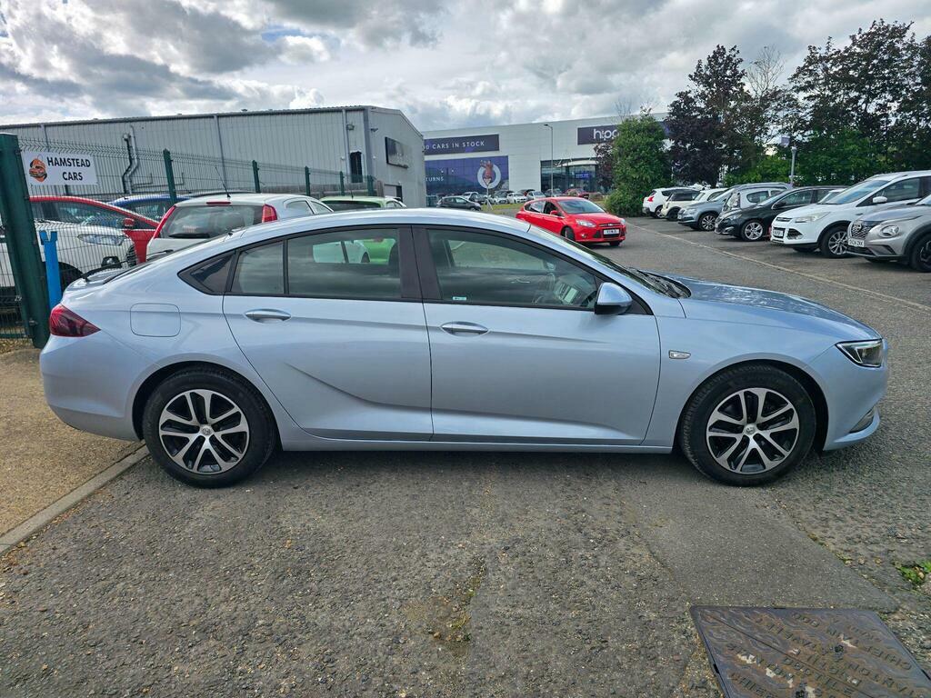 Vauxhall Insignia 1.6 Turbo D Ecotec Design Grand Sport Euro 6 S S Silver #2