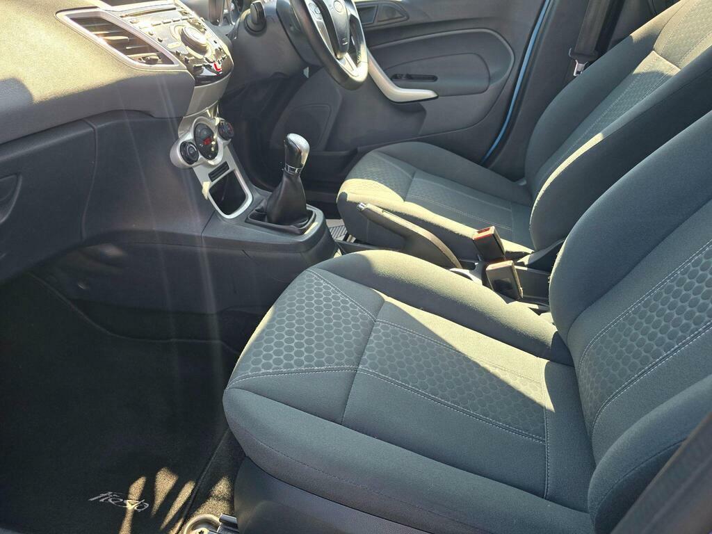 Ford Fiesta Hatchback 1.4 Zetec 201160 Blue #15