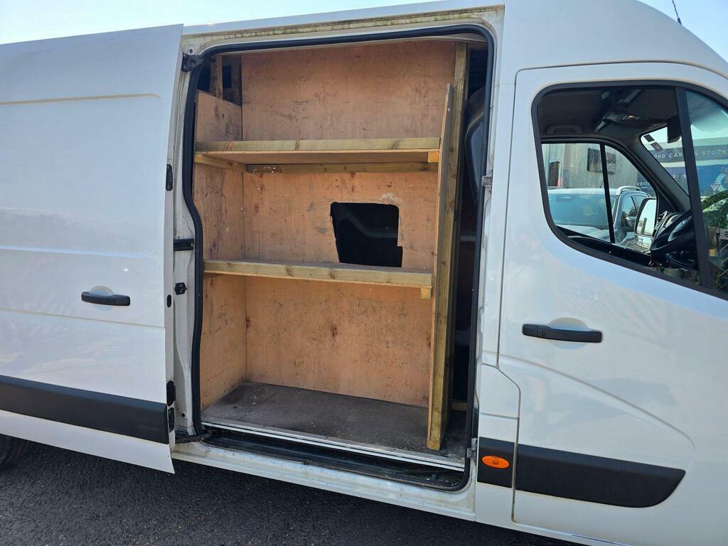 Renault Master 2.3 Lm35 Business Dci Sr Pv 125 Bhp.minibusair White #12