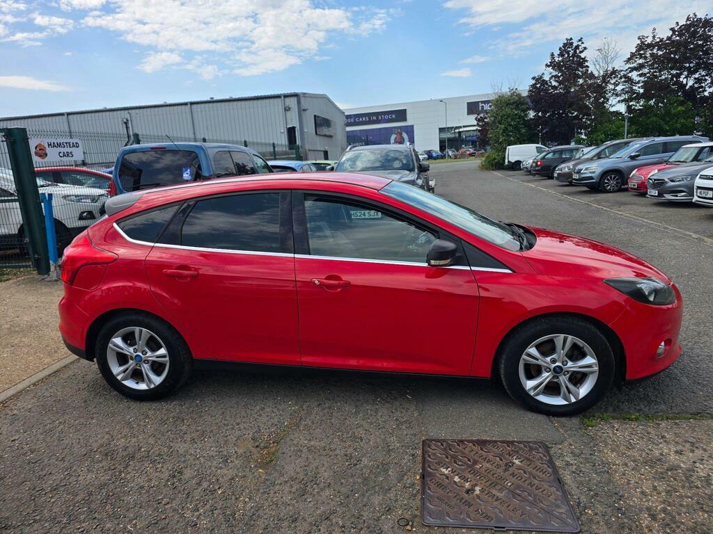 Ford Focus Hatchback 1.6 Tdci Zetec Euro 5 Ss 201262 Grey #2