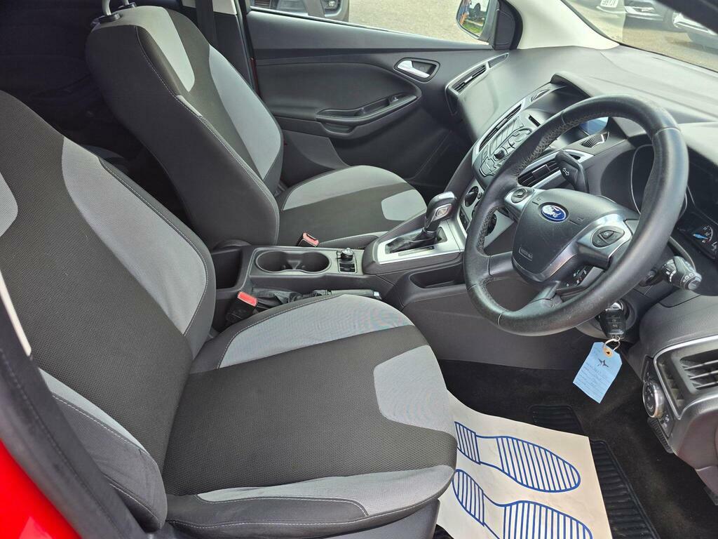 Ford Focus Hatchback 1.6 Tdci Zetec Euro 5 Ss 201262 Grey #9