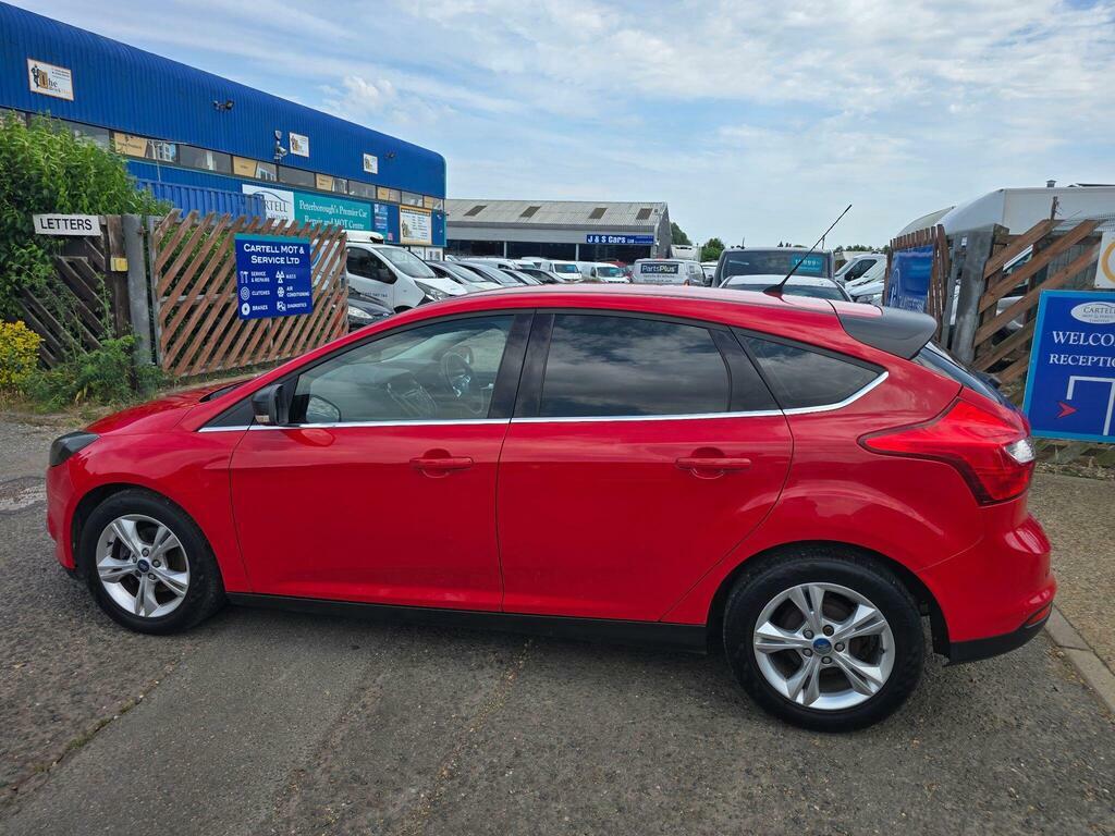 Ford Focus Hatchback 1.6 Tdci Zetec Euro 5 Ss 201262 Grey #5