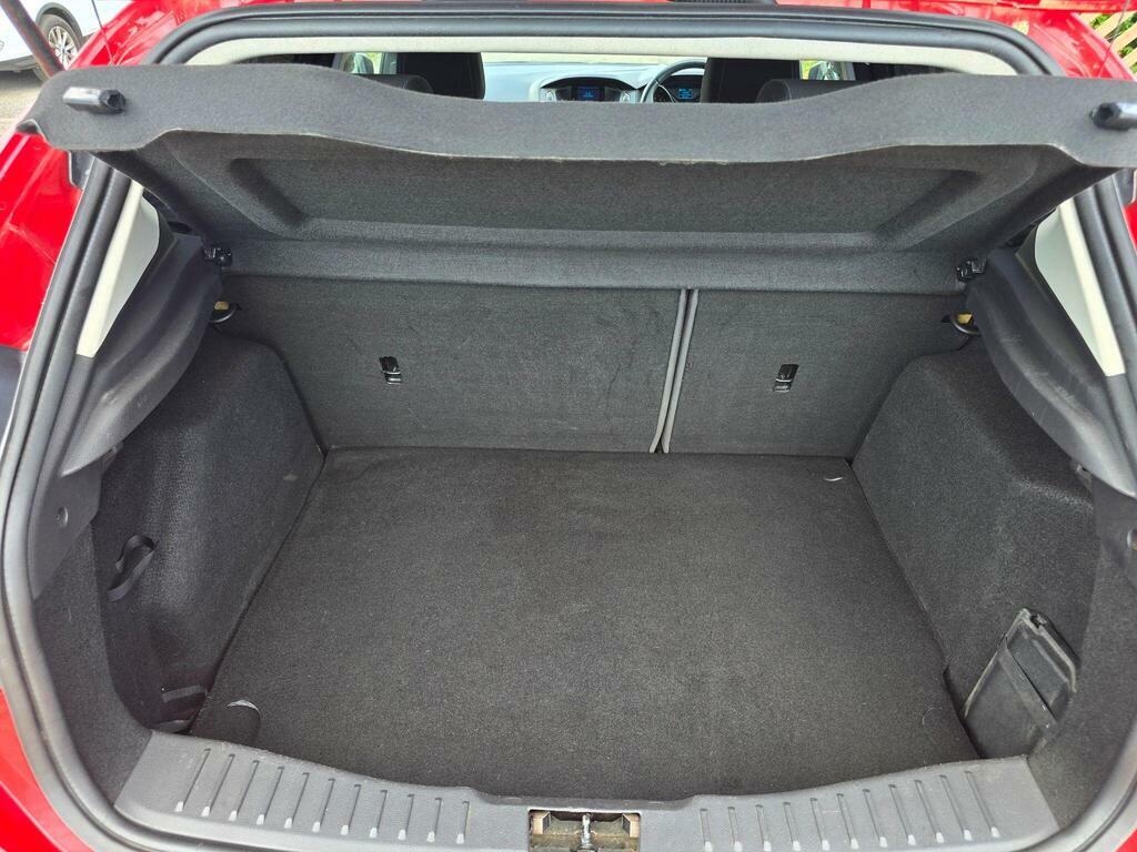 Ford Focus Hatchback 1.6 Tdci Zetec Euro 5 Ss 201262 Grey #12