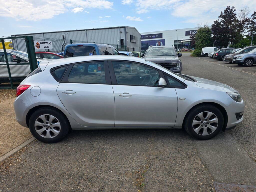 Vauxhall Astra 1.6 Cdti Ecoflex Design Euro 6 S S Silver #2