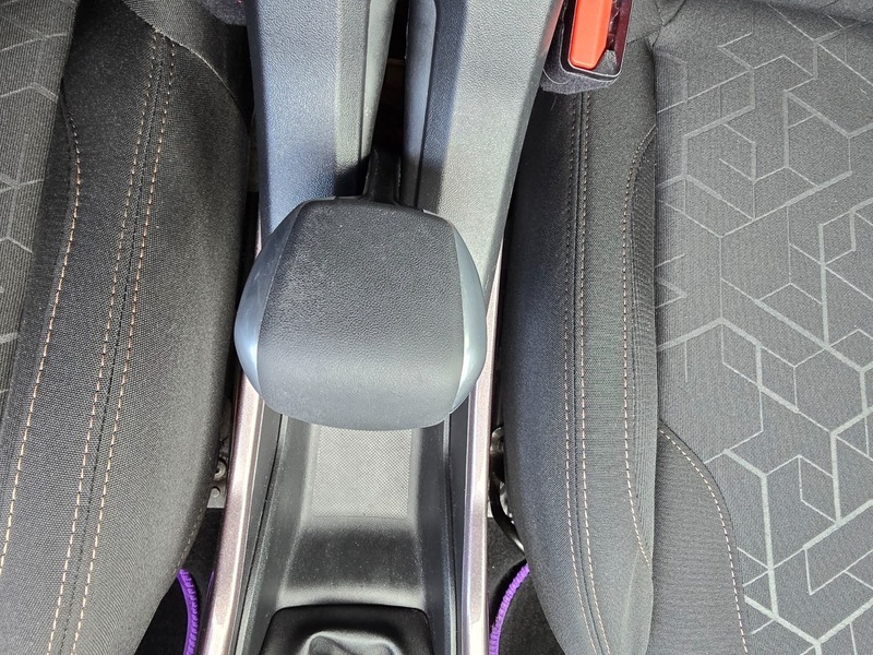 Peugeot 2008 1.2 Puretech Active White #20
