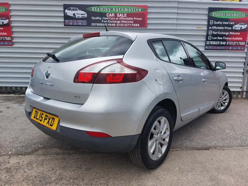 Renault Megane Dynamique Tom Tom Red #7