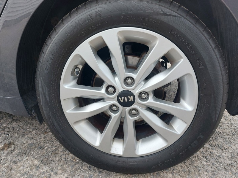Kia Ceed Hatchback  #30
