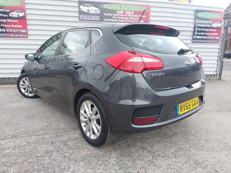 Kia Ceed Crdi 2 Isg Silver #5