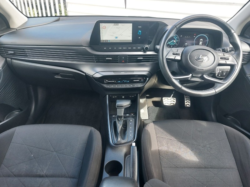 Hyundai Bayon Se Connect Black #10