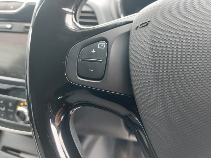 Renault Captur 2014 64 Dynamique #20