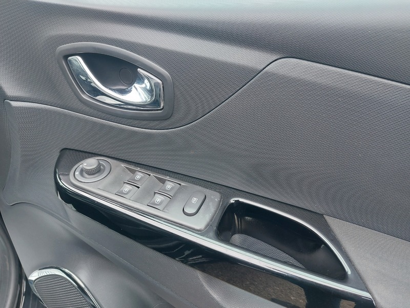 Renault Captur 2014 64 Dynamique #24