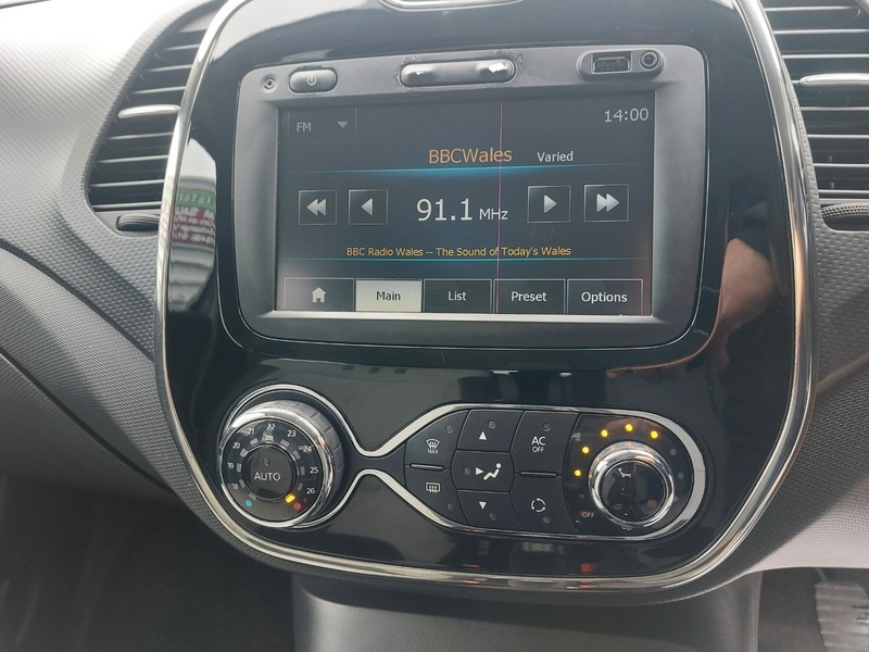 Renault Captur 2014 64 Dynamique #18