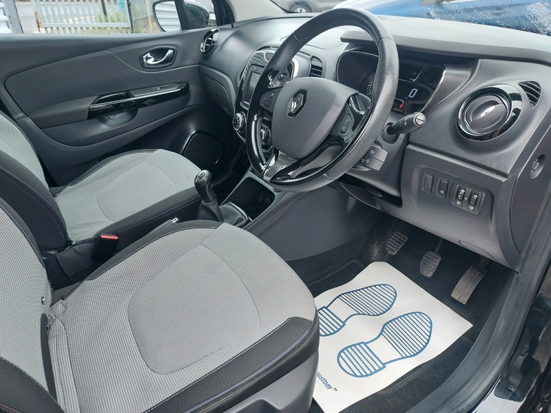 Renault Captur 2014 64 Dynamique #9