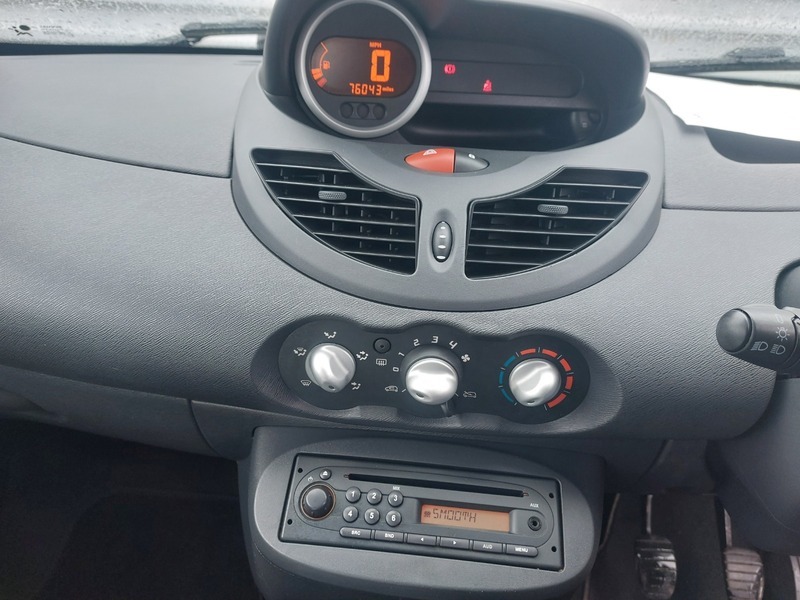 Renault Twingo Expression Black #16