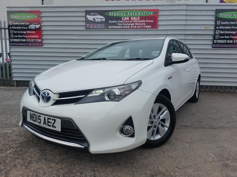 Toyota Auris Vvt-i Icon White #3