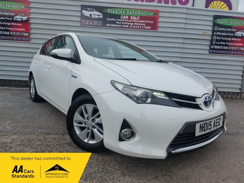 Toyota Auris Vvt-i Icon White