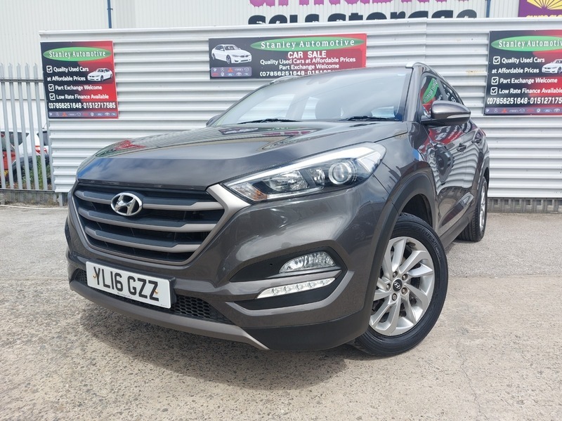 Hyundai Tucson 2.0 Crdi Premium White #3