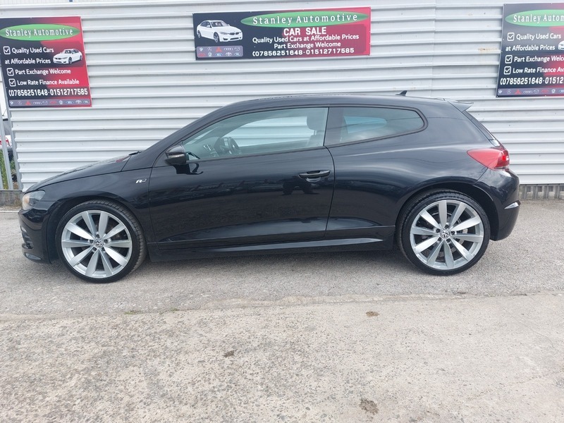 Volkswagen Scirocco R Line Tdi Bluemotion Black #4