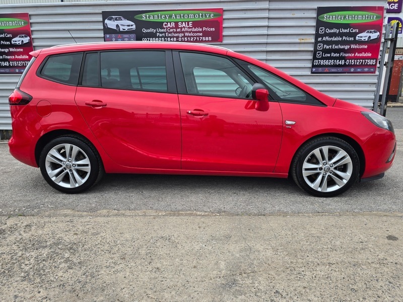 Vauxhall Zafira Mpv White #9
