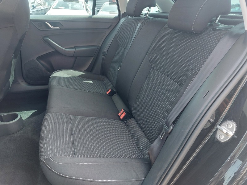 Skoda Rapid Spaceback 1.2 Spaceback Tsi Elegance Euro 5 Blue #12