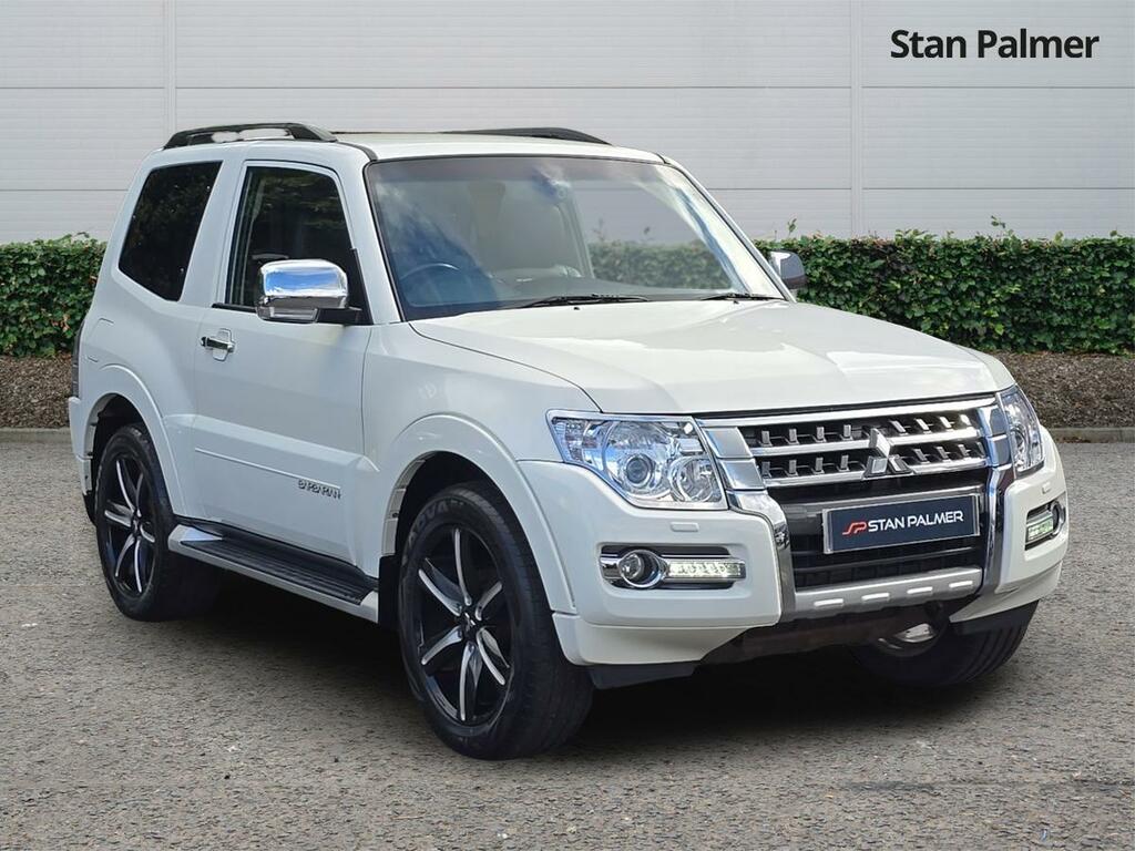 Mitsubishi Shogun 3.2 Di-dc Barbarian Suv 4Wd Euro 5 White