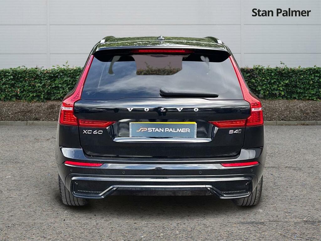 Volvo XC60 2.0 B4 Mhev Plus Suv Hybrid Awd Eu SM72UGP Black #4