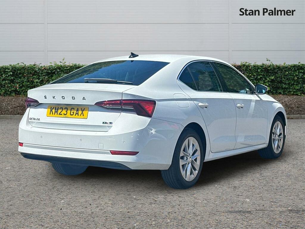 Skoda Octavia 1.5 Tsi E-tec Mhev Se L Hatchback Hybri White #3