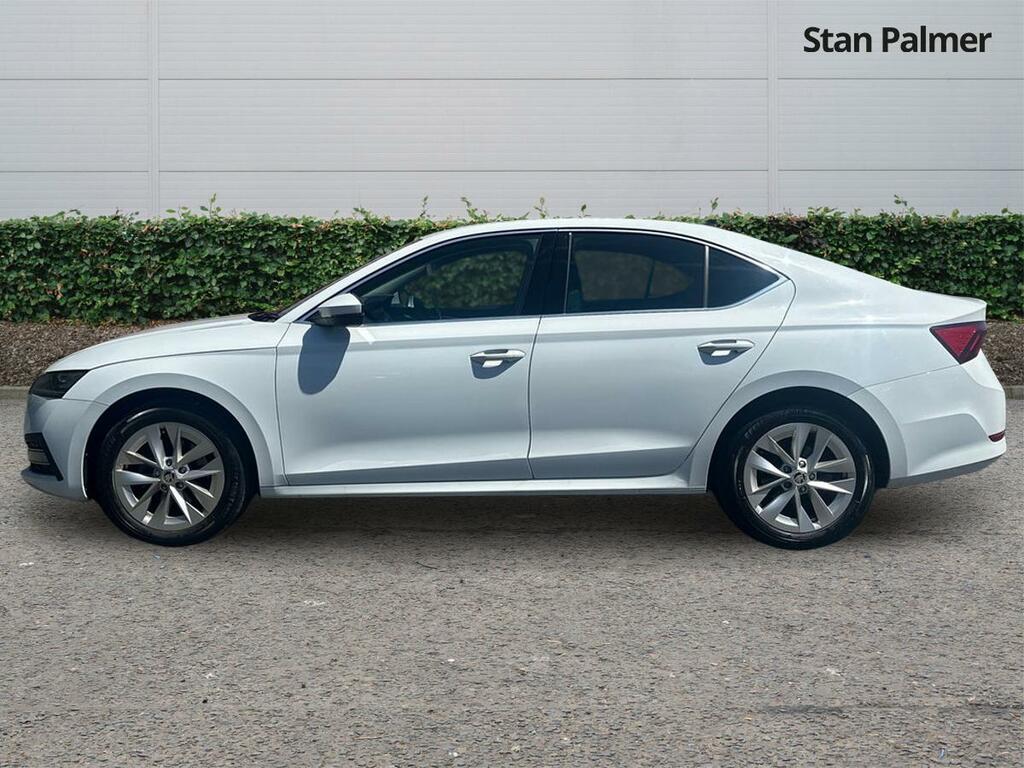 Skoda Octavia 1.5 Tsi E-tec Mhev Se L Hatchback Hybri White #6
