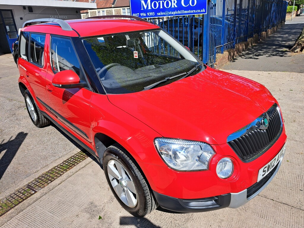 Skoda Yeti 1.2 Tsi S Red #2