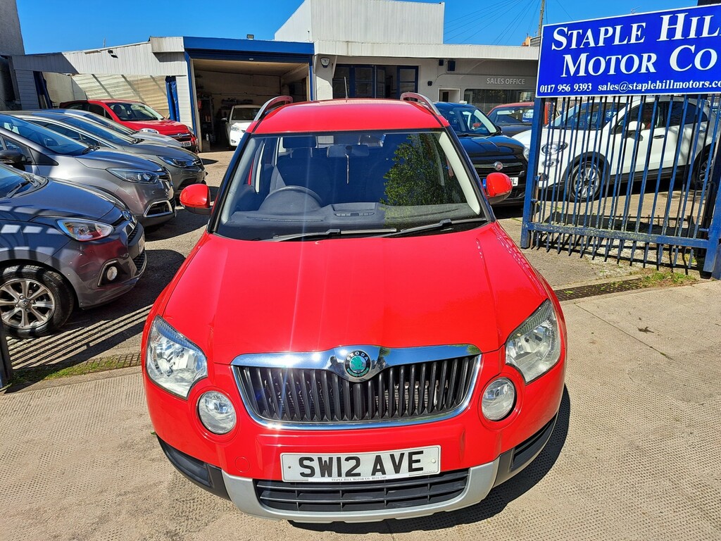 Skoda Yeti 1.2 Tsi S Red #5