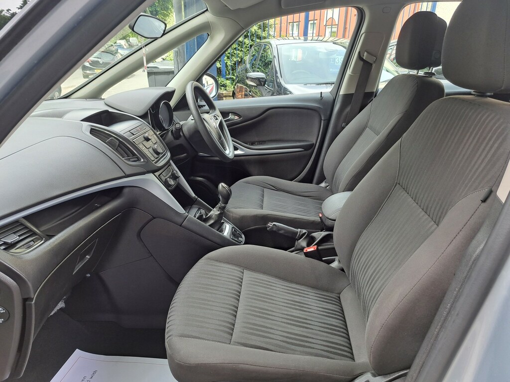 Vauxhall Zafira Tourer 2L Tech Line Blue #18