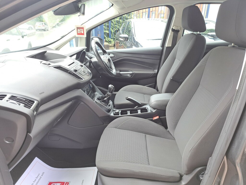 Ford C-Max Titanium Black #14