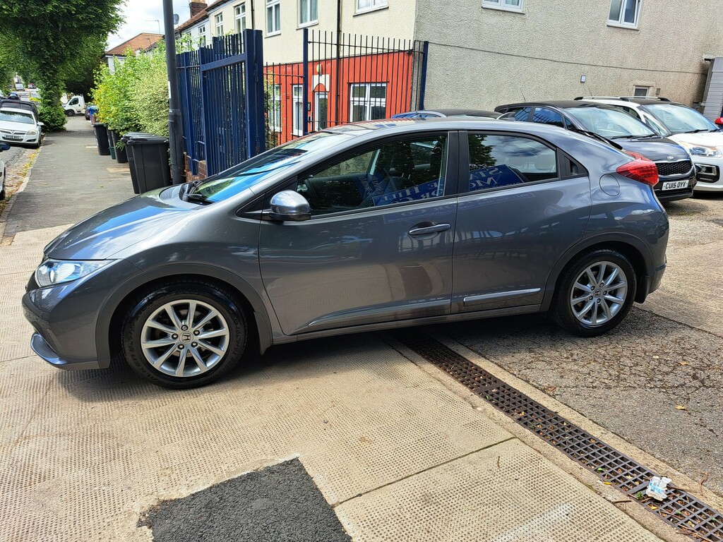 Honda Civic 1.8 I-vtec Se Euro 5 Ss Red #8
