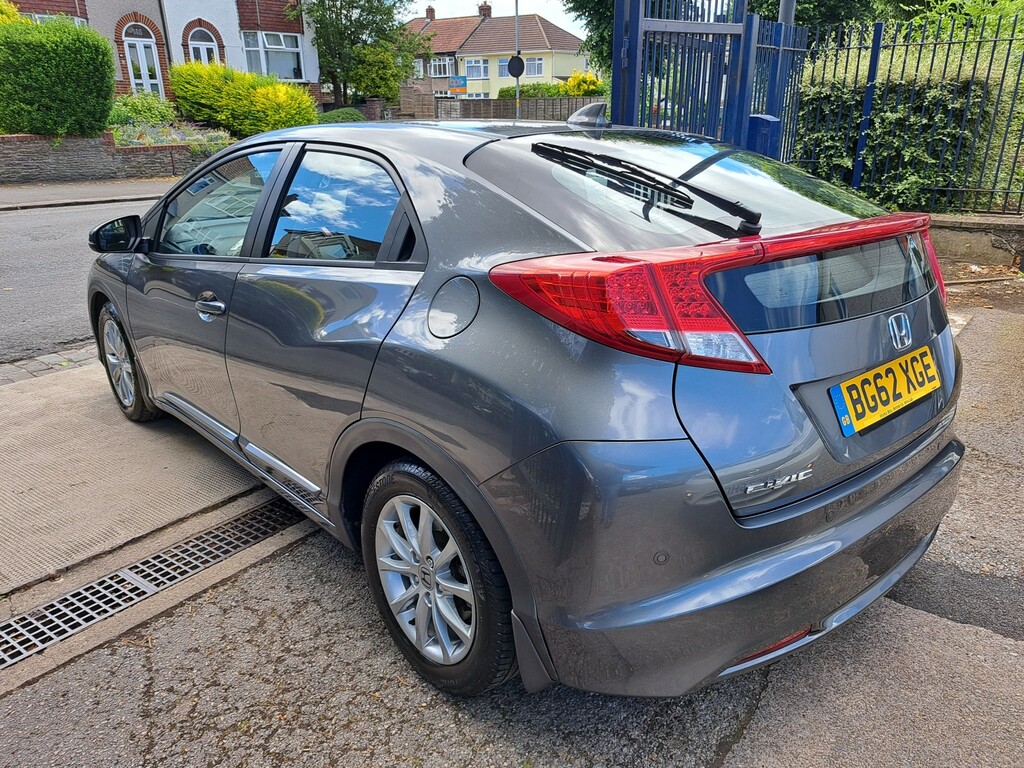 Honda Civic 1.8 I-vtec Se Euro 5 Ss Red #9