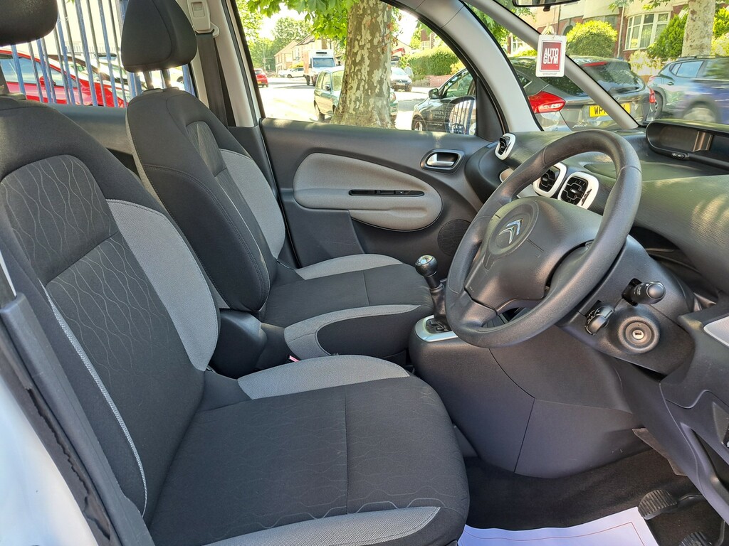 Citroen C3 Picasso 1.4 Vti 16V Selection White #4