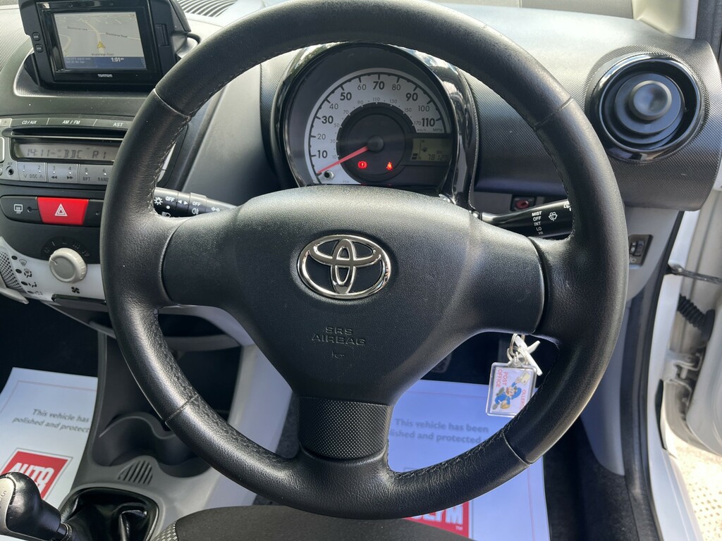Toyota Aygo Red #10