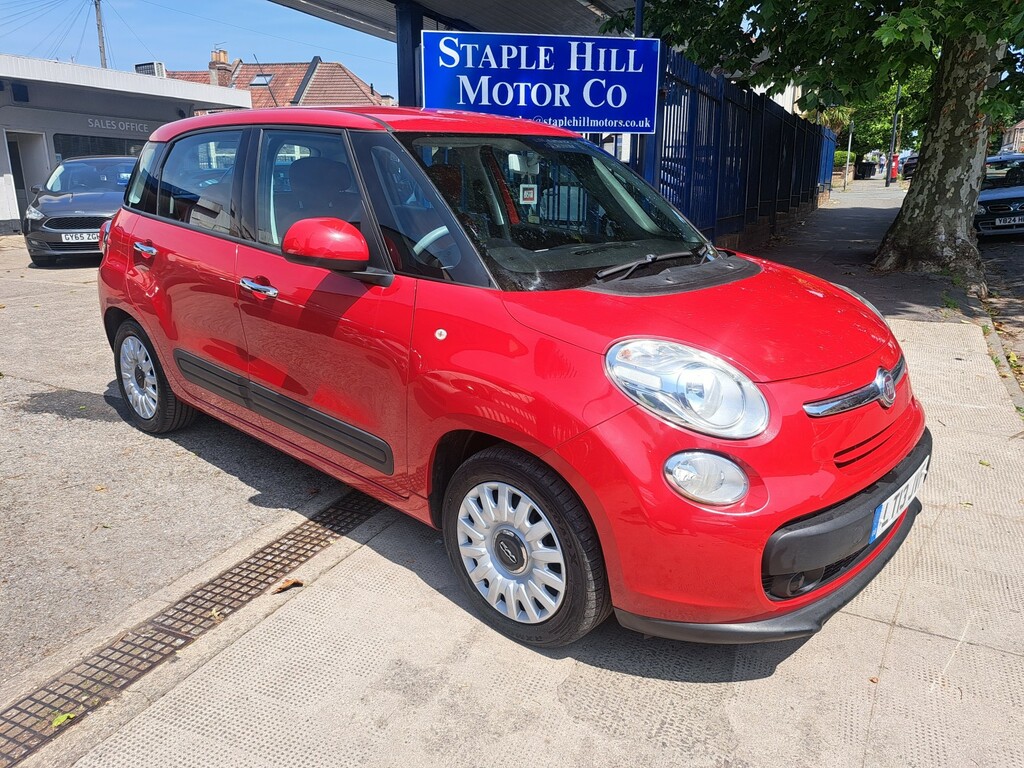 Fiat 500L 1.4 Easy Red