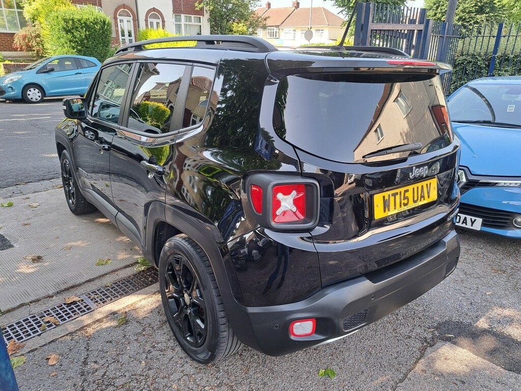 Jeep Renegade Sport 1.6 Black #10