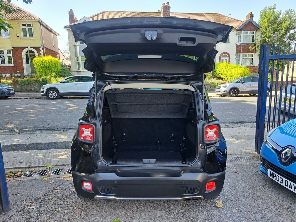 Jeep Renegade Sport 1.6 Black #18
