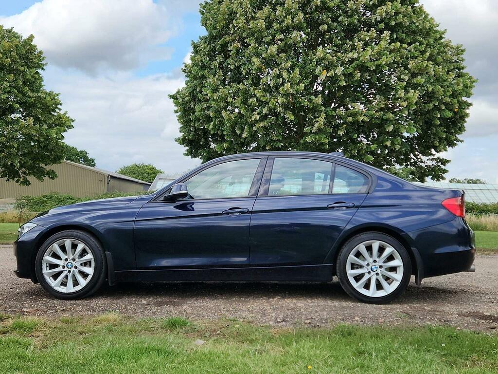 BMW 3 Series 2.0 320I Modern Euro 6 Ss GJ13UYF Blue #6