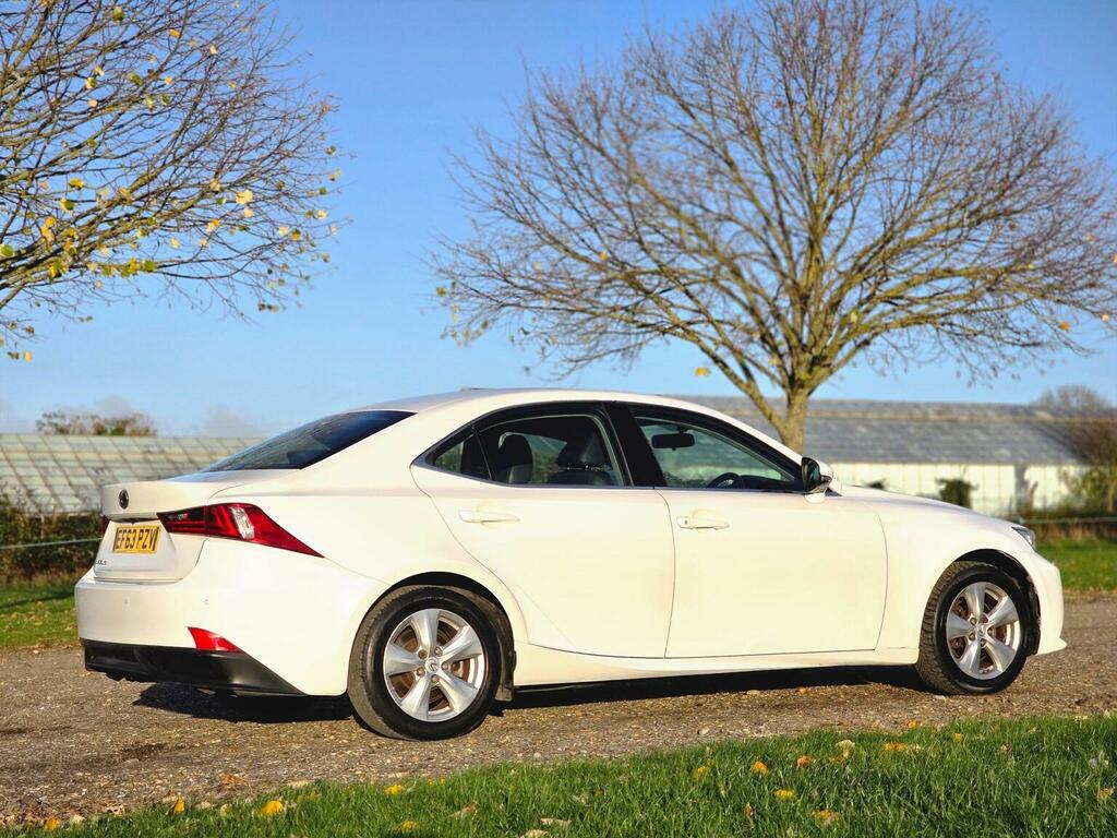 Lexus IS 2.5 300H Se E-cvt Euro 5 Ss White #4