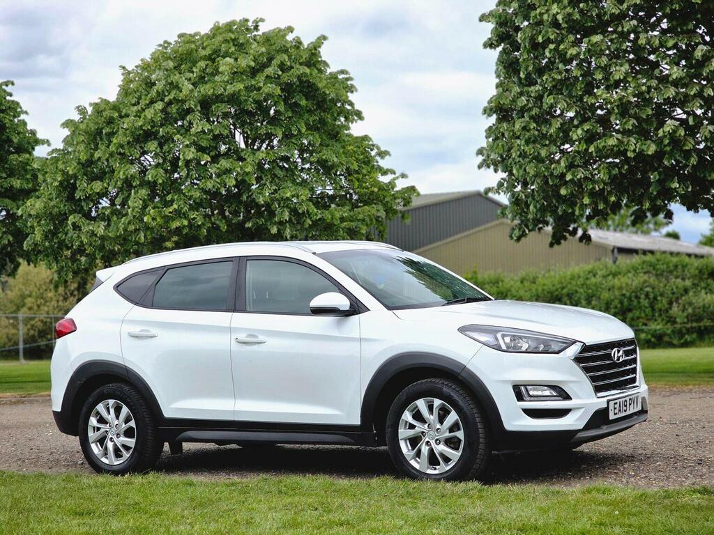 Hyundai Tucson 1.6 T-gdi Se Nav Dct Euro 6 Ss EA19PYV White #2